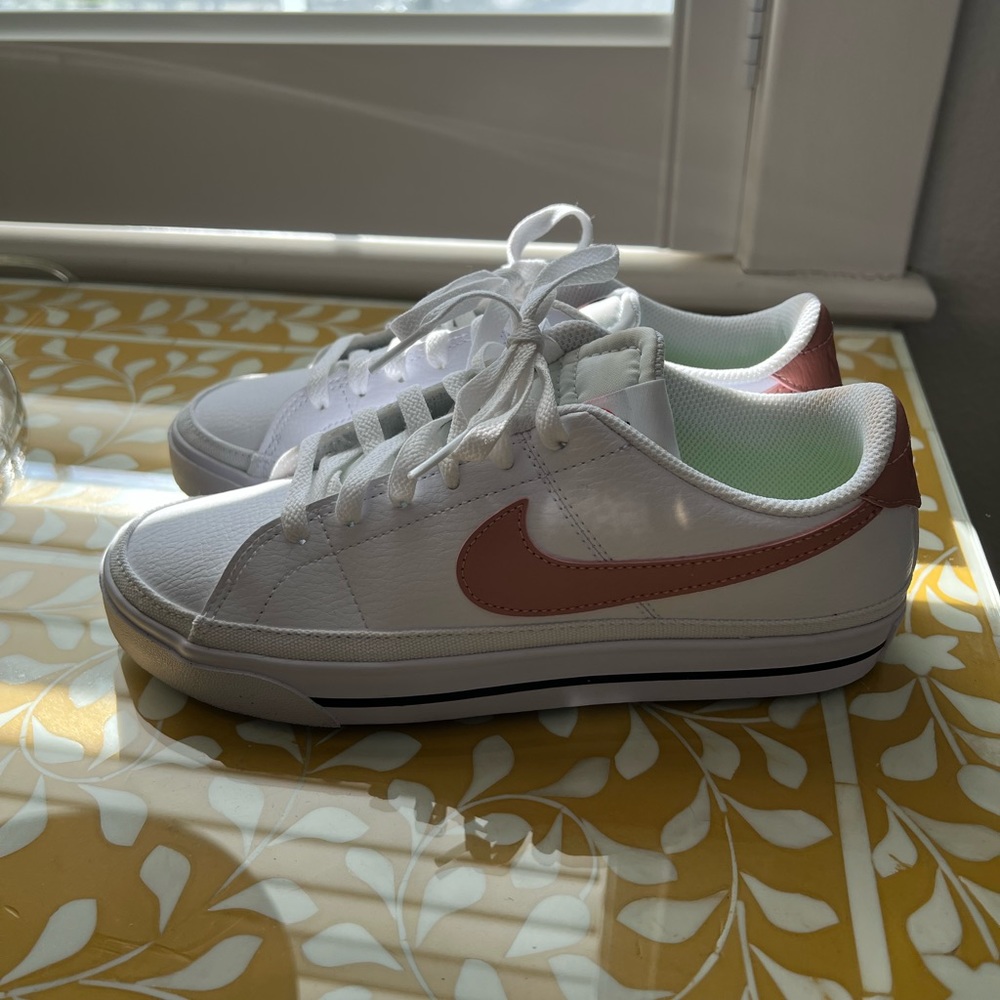 Women’s Nike Court Sneaker, brand new, never worn, no box